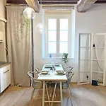 Apartament 9, Centro *