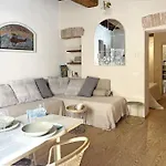 Apartament 9, Centro Parma